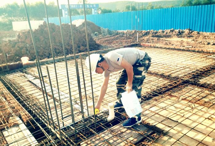 12�µ�������ʻ����Ŷ������ֳ����濪չ�������װ��������ӿ� ��.jpg