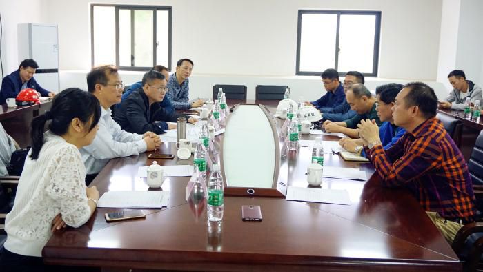 5.2�����ֳ���л΢�� ��700.jpg