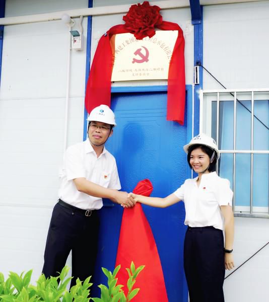 4.1����ѵΪ��Ŀ��֧������������л΢�� ��700.JPG