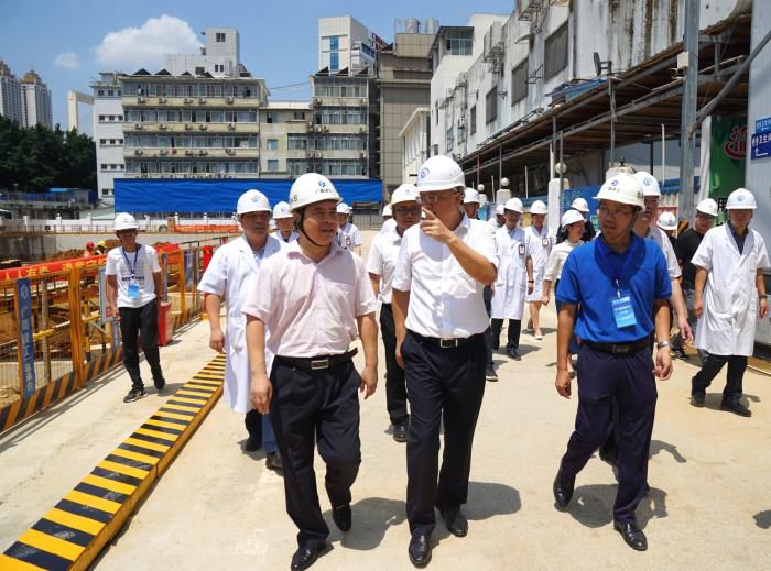 4�ƿ����Ӳ���Ŀ���� ������ ��700.jpg