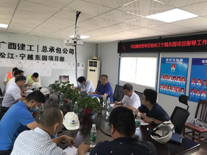 16.2�����ֳ����˲ӱ� ��700.jpg