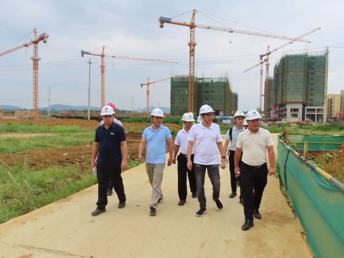 ��Ŀ�����ֳ�����һ�� ��.jpg