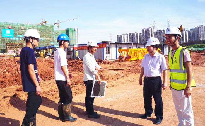 ���������͢�������ֳ������������������Ա���н�̸��л΢�� ��.jpg