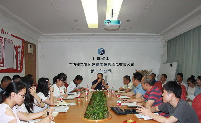 �����ֳ����˲ӱ� ��.JPG