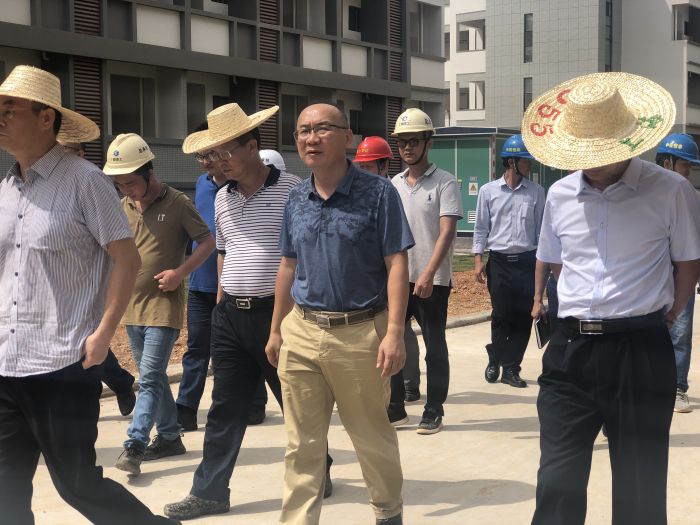 22����ֳ�������Ⱥ �� (2).jpg