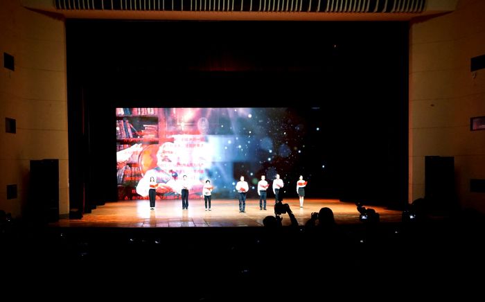 59�����ݳ���л΢�� ��.jpg