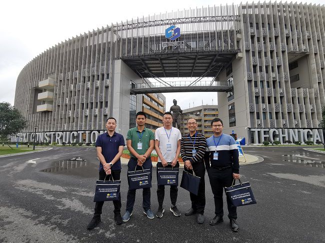 2��ҵ��Ӱ�����ұ� �㣨��ͼ��.jpg