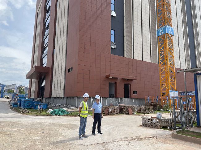 �͢��ѯ����Ŀ��� ����ޱ�㣨��ͼ��.jpg