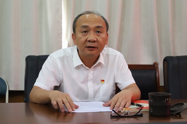 ��˾��ί����ǡ��ܾ��� ½�@�����Σ���ͼ��.jpg