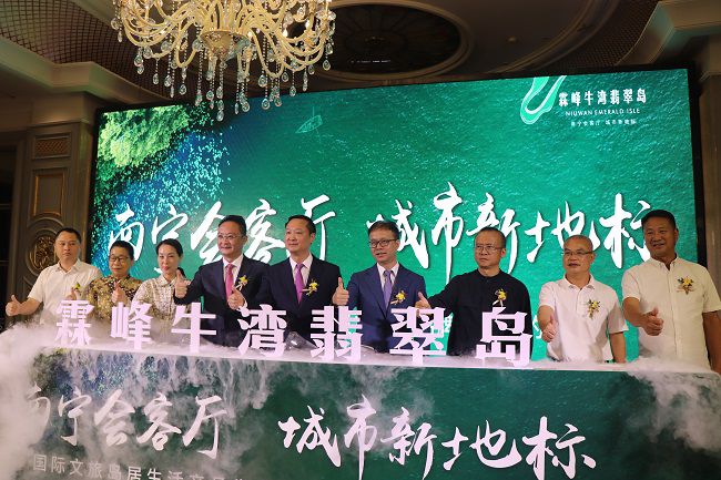 �����������α�һͬ��Ӱ������ ���ϴ� �㣨��ͼ��.jpg