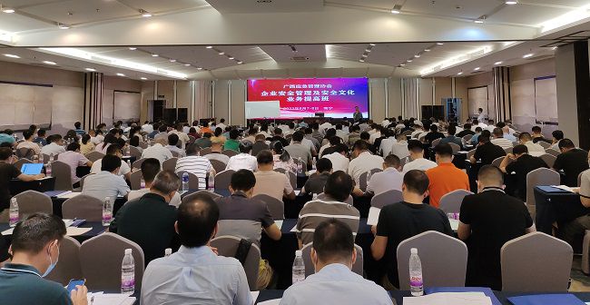 ��ѵ���ֳ����Ʊ��� �㣨��ͼ��.jpg