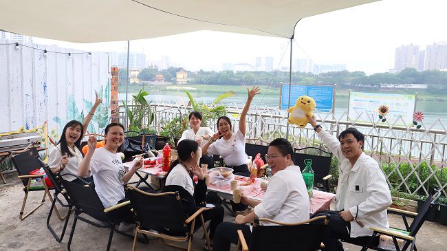 �ֳ���Ӱ������ �� (2).jpg